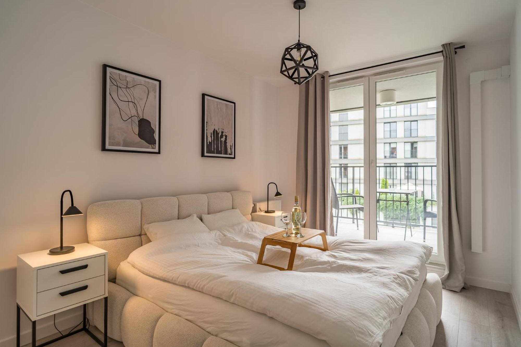 Grzegorzki - Balcony, Ac, Shops&tram Nearby - By Rentujemy * Krakow
