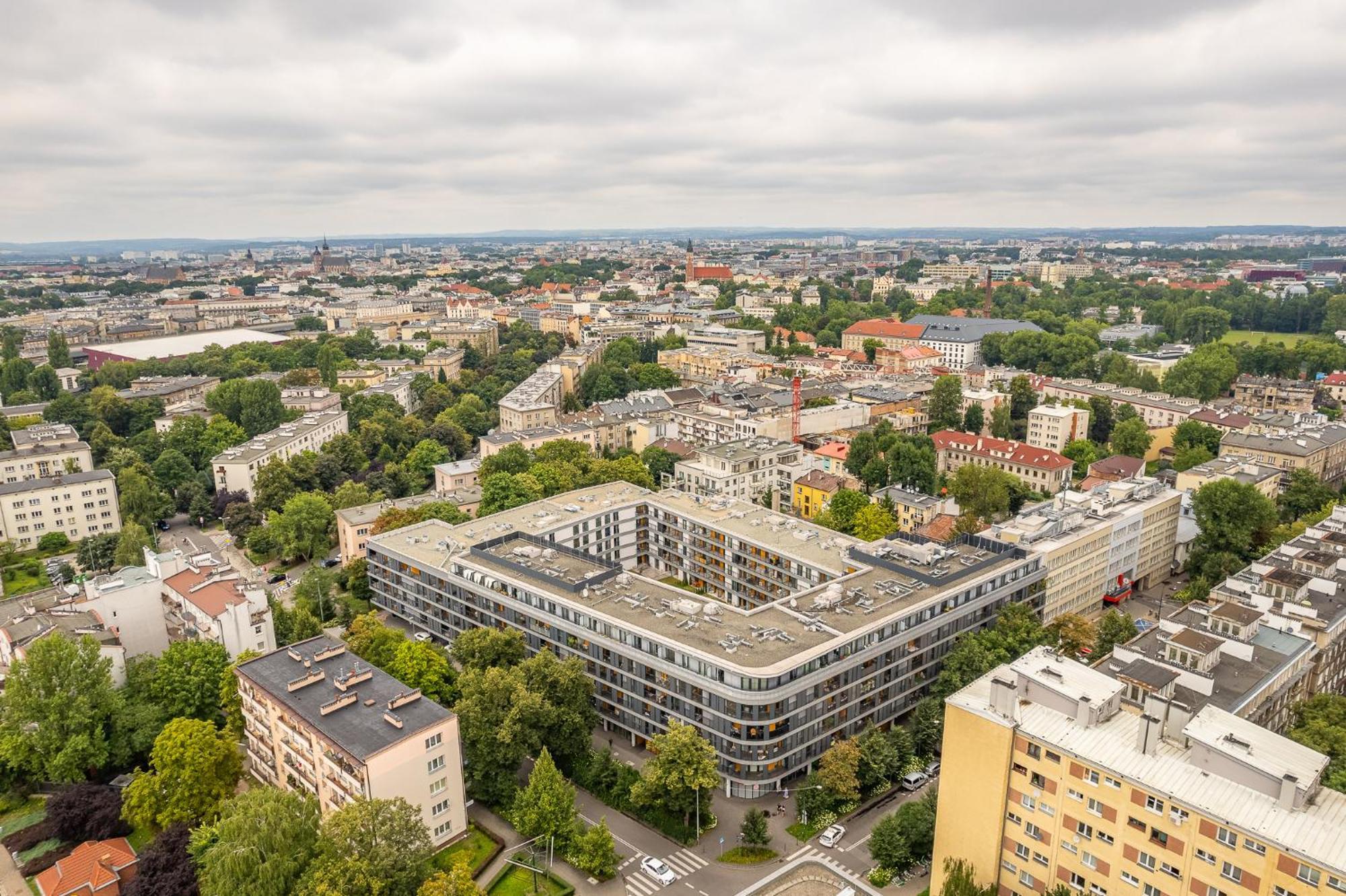 Grzegorzki - Balcony, Ac, Shops&tram Nearby - By Rentujemy Apartment Krakow